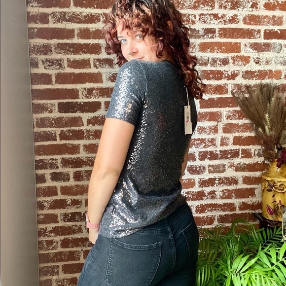 NWT DKNY black sequin short sleeve top - Picture 2 of 8